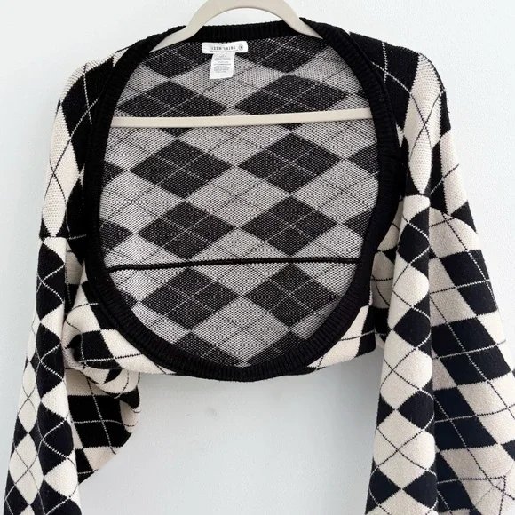 12th Tribe Argyle Cropped Bolero Cardigan - Picture 4 of 6